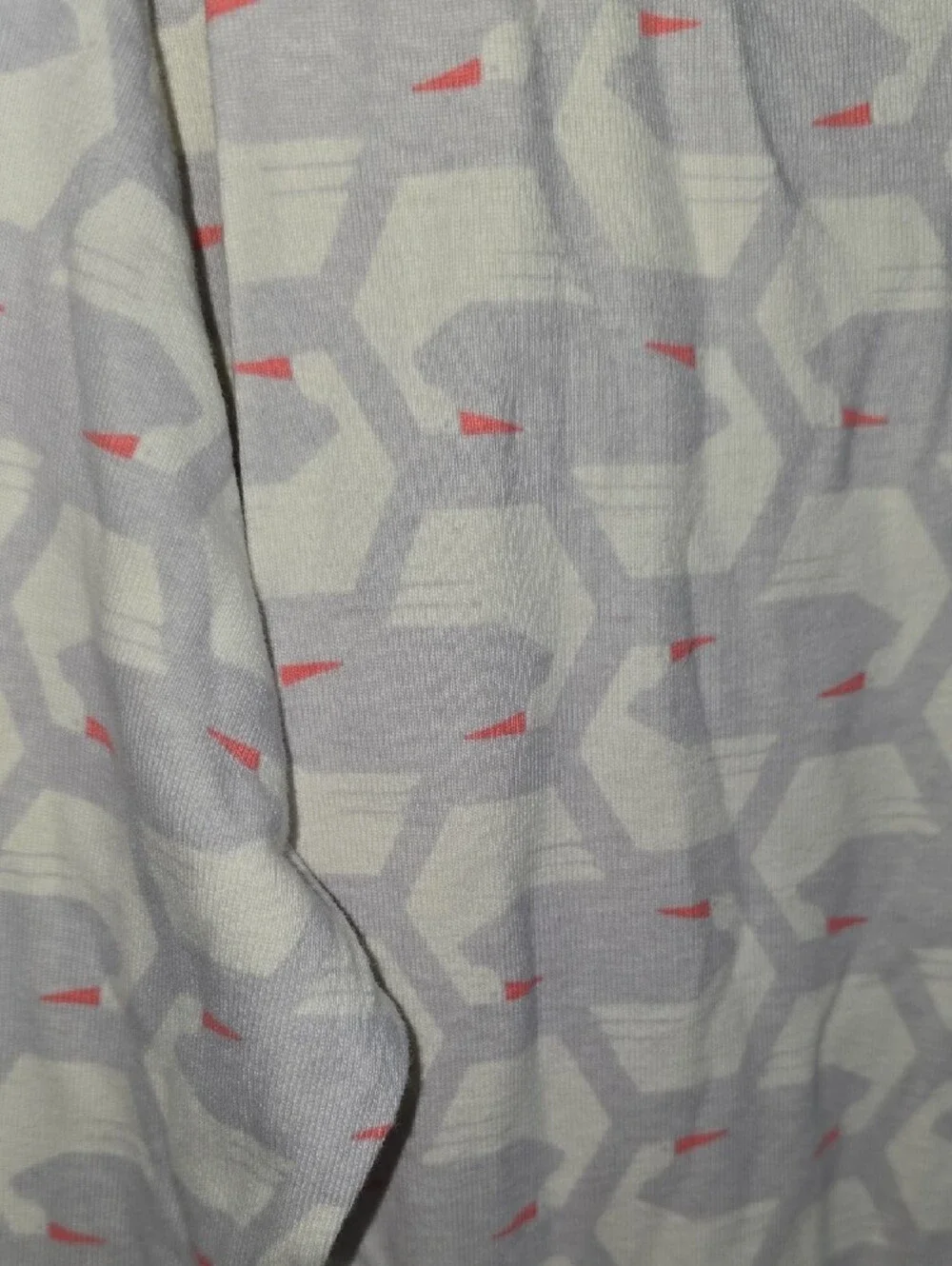 Tea Collection White and Gray Geometric Swan Kids Pajama Set